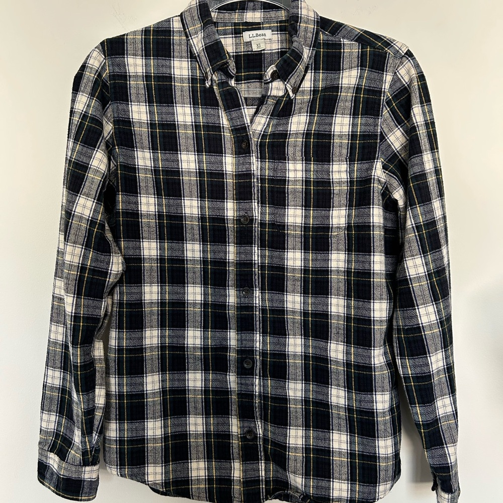 L.L. Bean Navy Paid Flannel Button Shirt‎ Size XS Women's